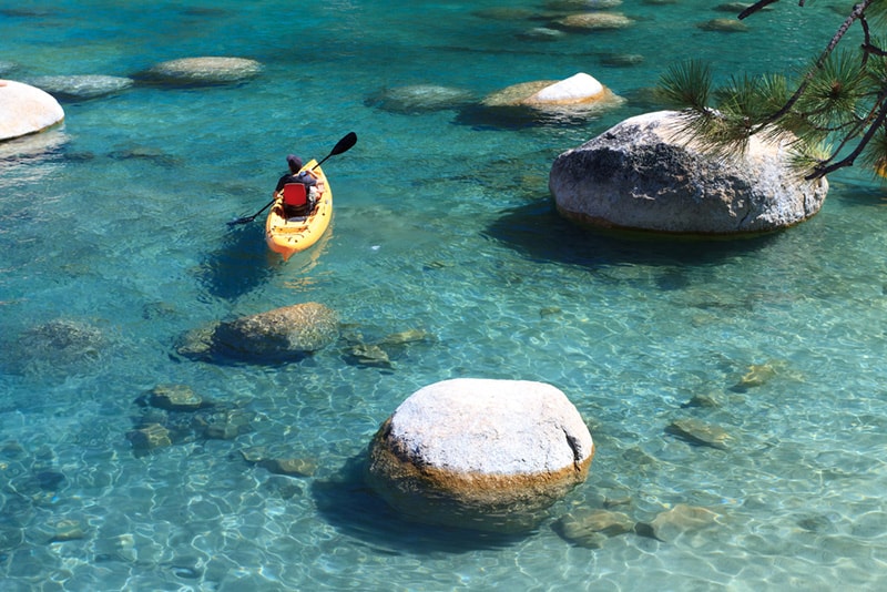 Kayaking-on-Lake-Tahoe